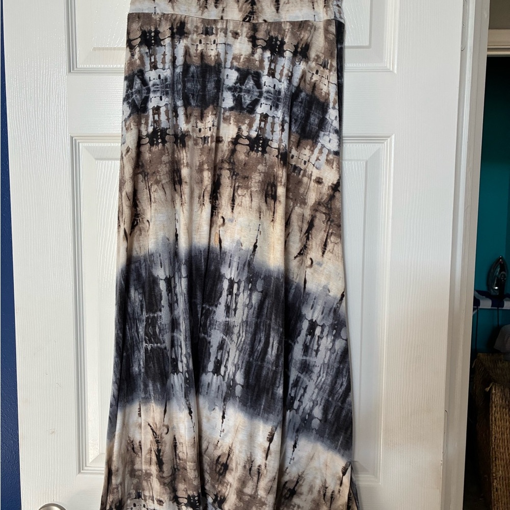 Joe Benbasset Black and Cream Tie-Dye Maxi Skirt
